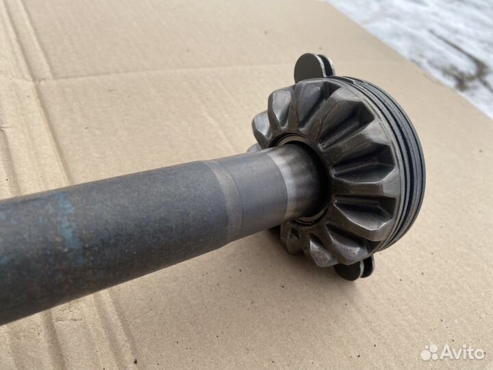 Полуось правая Ford Mustang 5 3,7