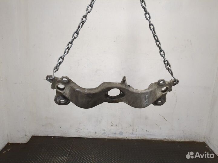 Балка под кпп Audi A4 (B6), 2003