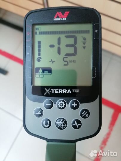 Металлоискатель Minelab X-Terra Pro