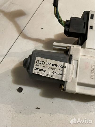 Мотор стеклоподъемника задний правый Audi A6 C6