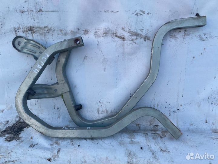Петля двери багажника Renault Logan 1 1.4 2007