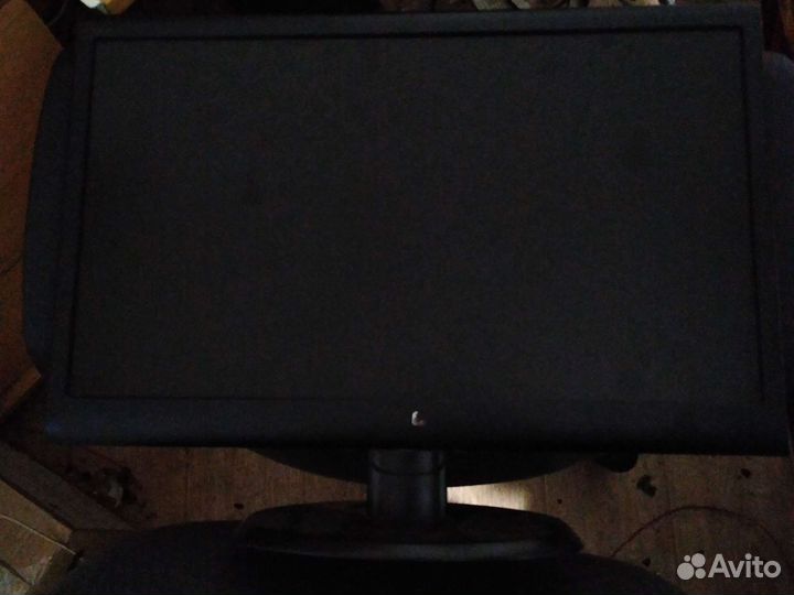 Монитор Samsung