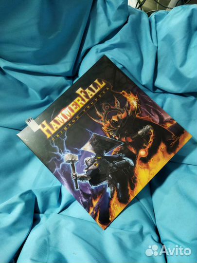 Коллекция винила HammerFall