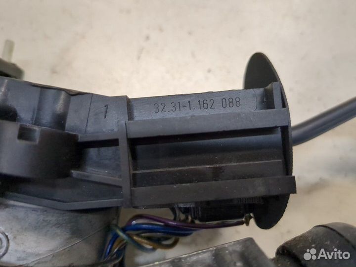 Переключатель поворотов и дворников BMW 3 E36, 199