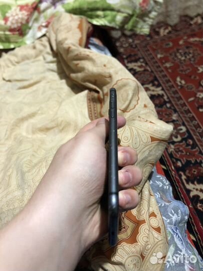iPhone 8, 64 ГБ
