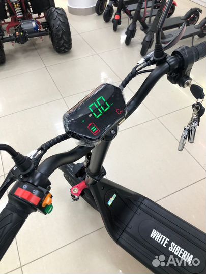 Электроскутер White Siberia Light 1200W