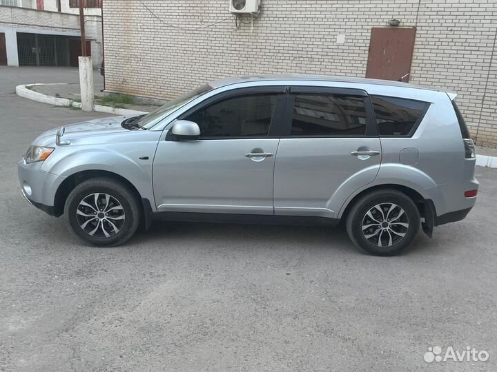 Mitsubishi Outlander 2.4 CVT, 2005, 290 000 км