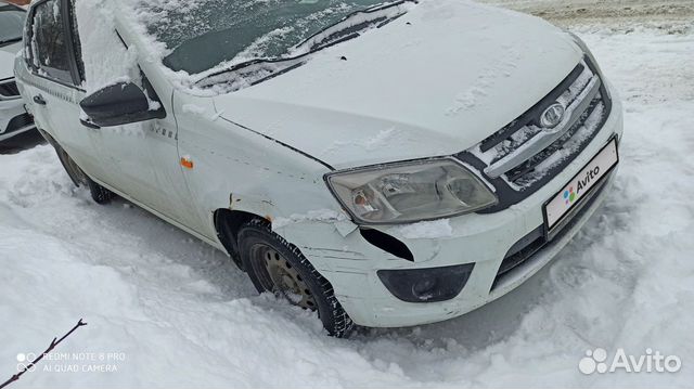 LADA Granta 1.6 МТ, 2016, битый, 330 000 км