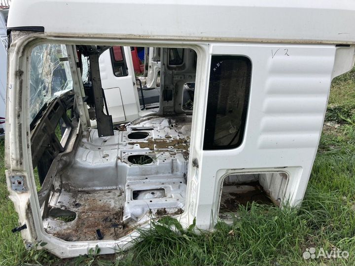 Боковина кабины узкой Man TGA, Man TGS