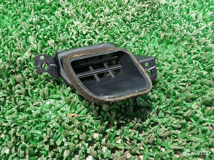 Дефлектор торпедо левый Mitsubishi Pajero Sport