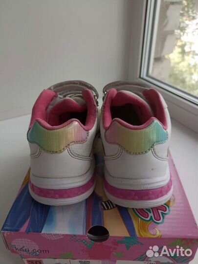 Кроссовки для девочки 30 размер