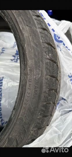 Yokohama Ice Guard IG60A 225/40 R19 и 255/35 R19