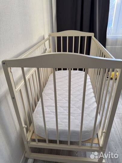 Детская кроватка б/у