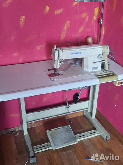 Промышленная швейная машина jack