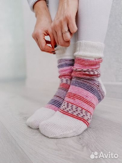 Носки шерстяные ручной вязки