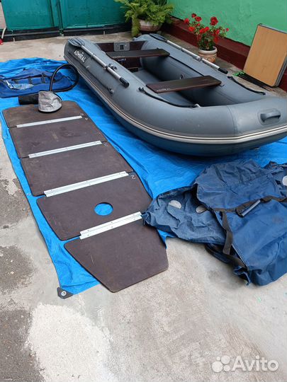 Комплект Лодка адмирал 305, мотор hondex 5 л.с 4т