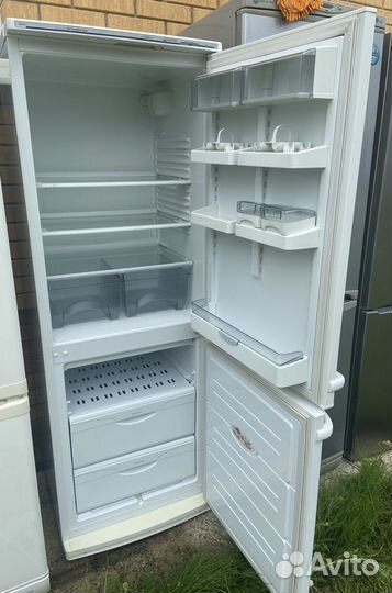 Холодильник бу минск, высота-170 см