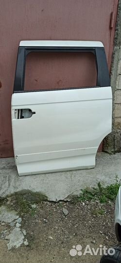 Дверь задняя левая