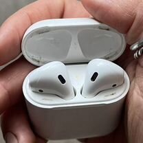 Apple airpods 2