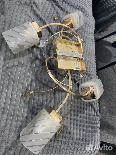 Люстра потолочная бу