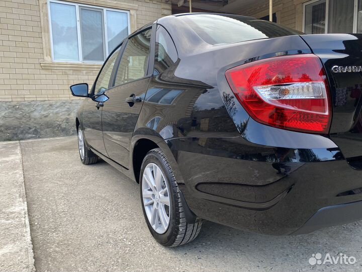 LADA Granta 1.6 МТ, 2023, 2 000 км