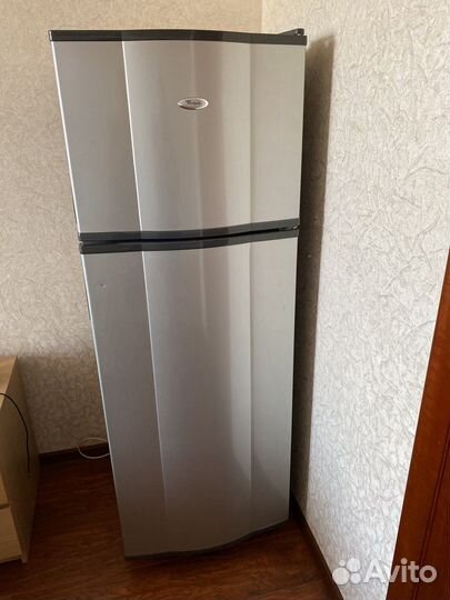 Холодильник бу whirlpool WBM286 SF