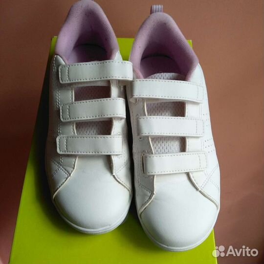 Кеды adidas для девочки