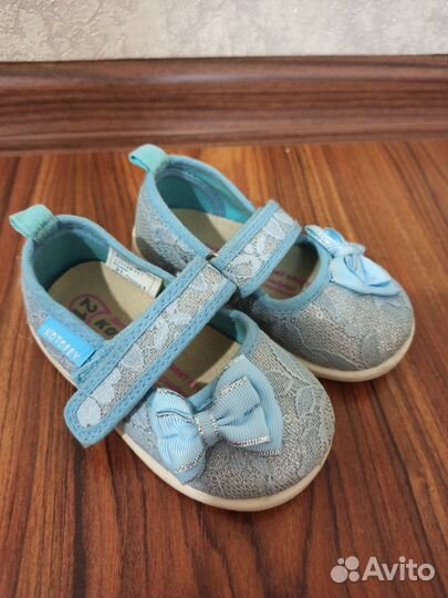 Босоножки для девочки