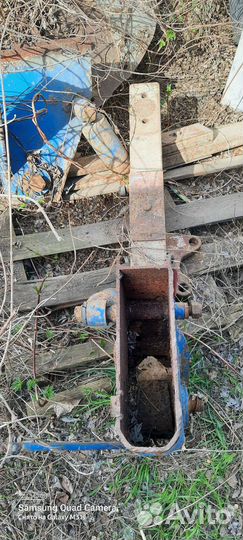 Кронштейн тумба