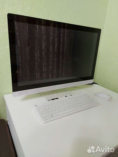 Молоблок HP 24-b158ur