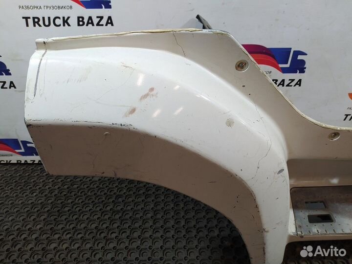 1437810 Корпус подножек правый Daf CF