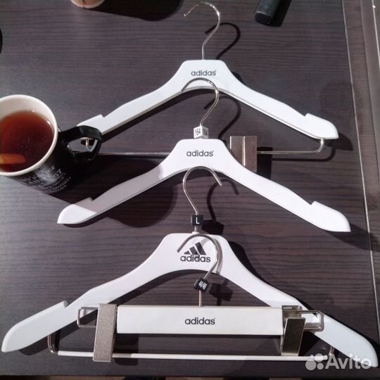 Вешалка для одежды