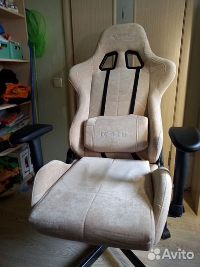 Кресло игровое zombe viking aero