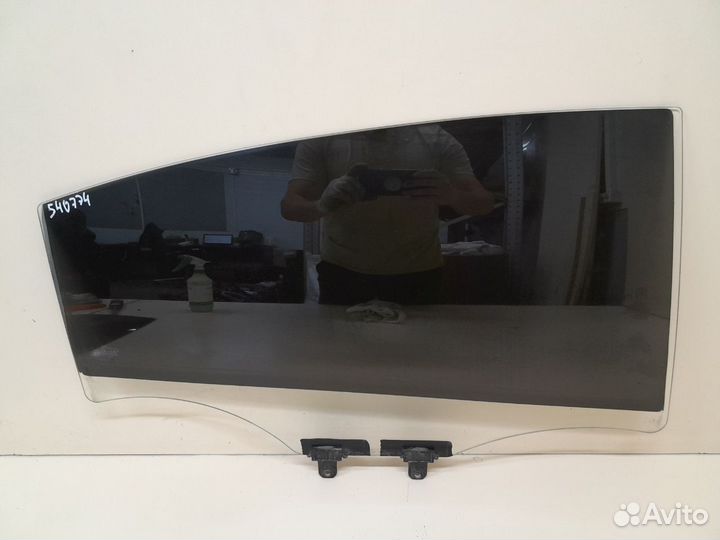 Стекло двери задней правой Kia Rio 4 FB 2017