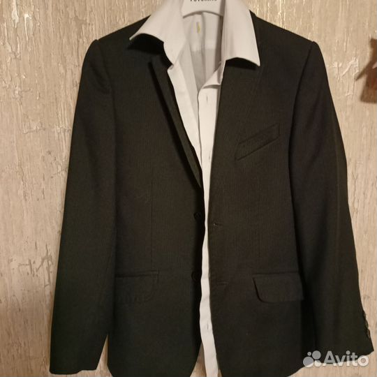 Пиджак для мальчика 140