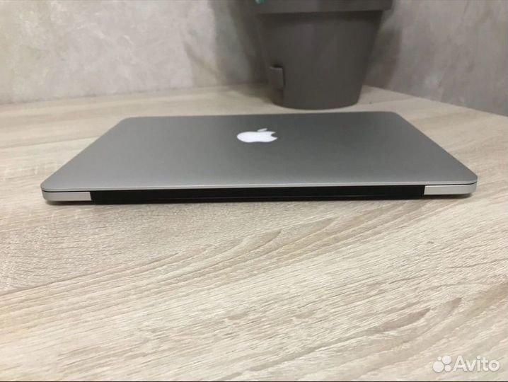Apple MacBook Pro 13