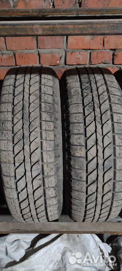 Michelin 4x4 Synchrone 215/70 R16 100H