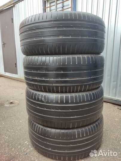 Nokian Tyres Hakka Black SUV 285/50 R20 116W