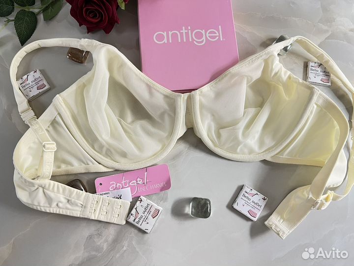 Бюстгальтер Antigel Lise Charmel 75B;75C