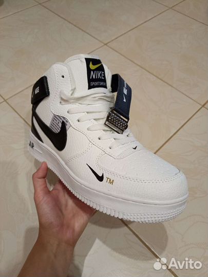 Кроссовки nike air force 1 зима