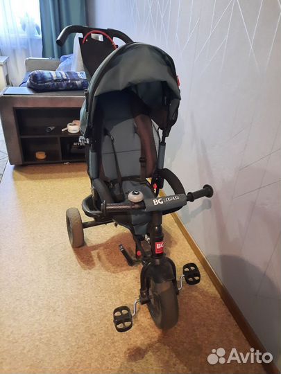 Детский трехколесный велосипед