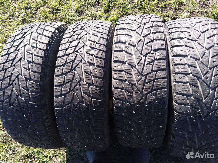 Dunlop Grandtrek Ice 02 225/65 R17