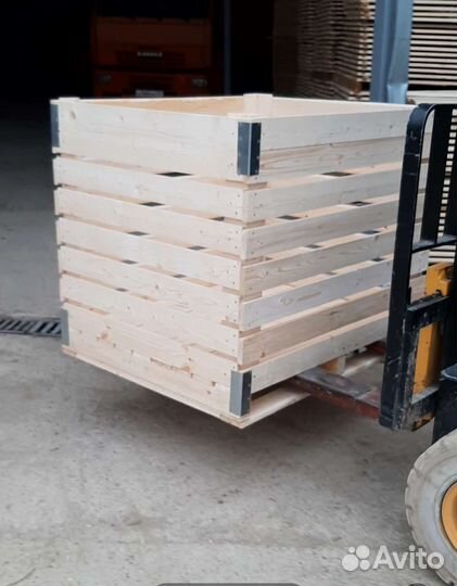 Деревянный контейнер для овощей и фруктов