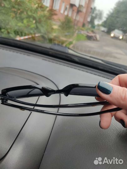 Солнцезащитные очки женские