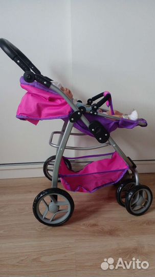 Коляска с куклой