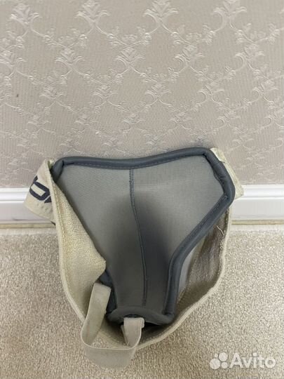 Хоккейная защита паха sr Reebok 8k