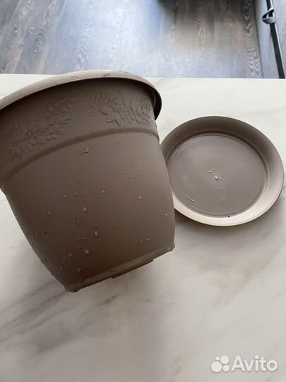Кашпо/Горшок для цветов