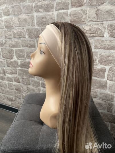Парик блонд длинный на резинке