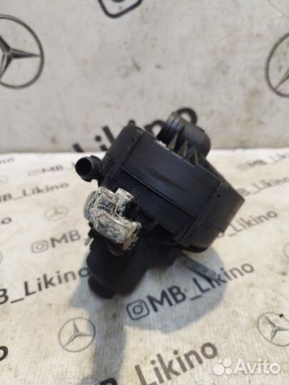 Насос продувки катализатора Mercedes Gl X164