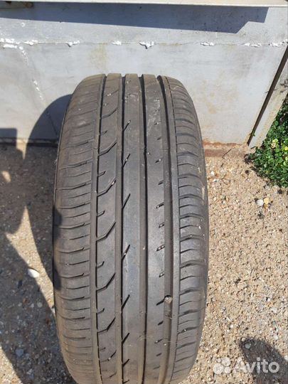 Continental ContiPremiumContact 2 215/55 R17 94V